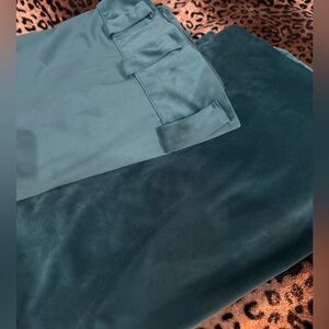 🖤 Luxurious Velvet Curtains 🖤 2 panels